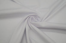 Laden Sie das Bild in den Galerie-Viewer, Baumwoll-Jersey Unifarbe: Weiß
